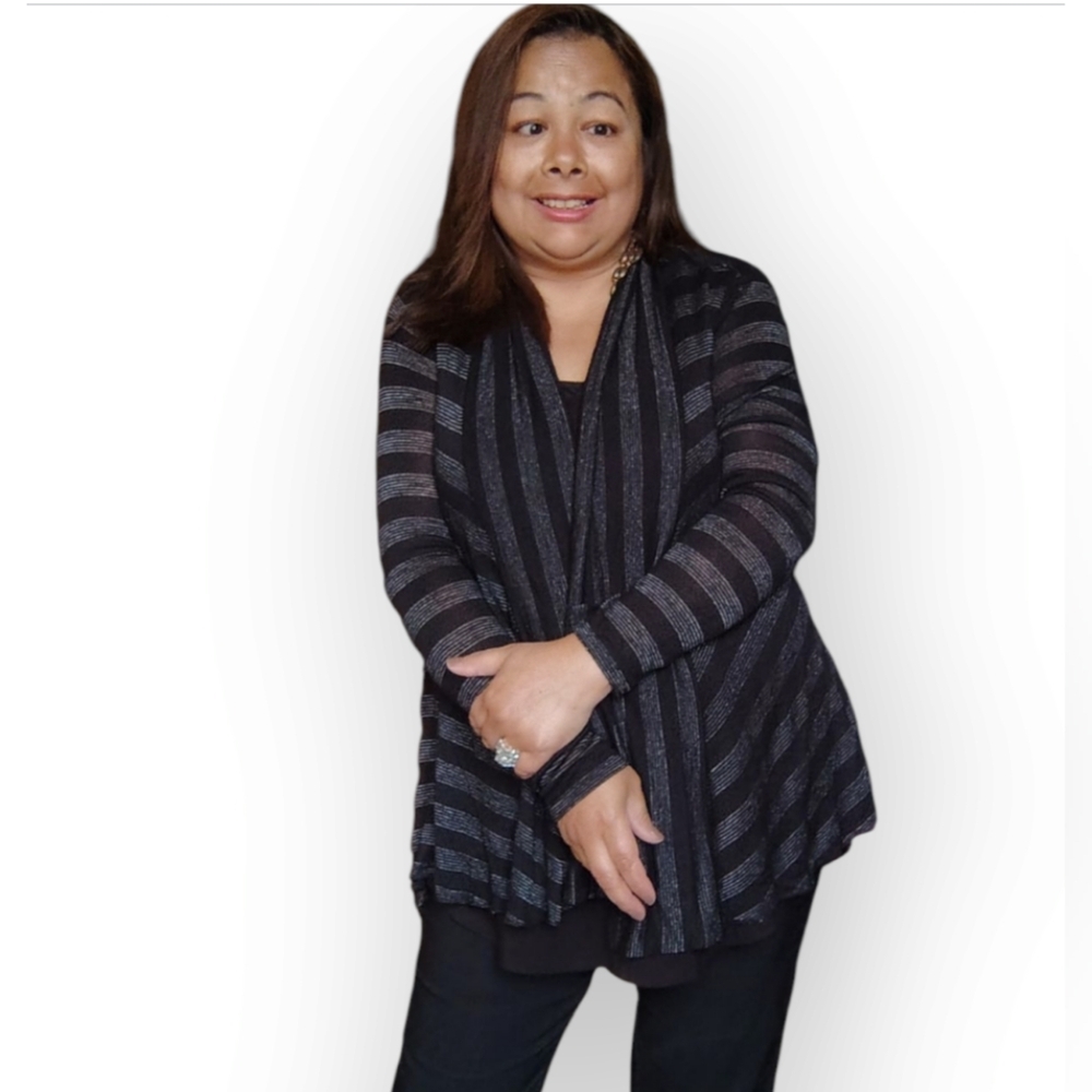 🎊3 FOR $10  GEORGE WOMENS SMALL BLACK AND GREY CARDIGAN